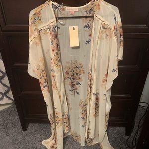 Brand new plus sized flowered kimono